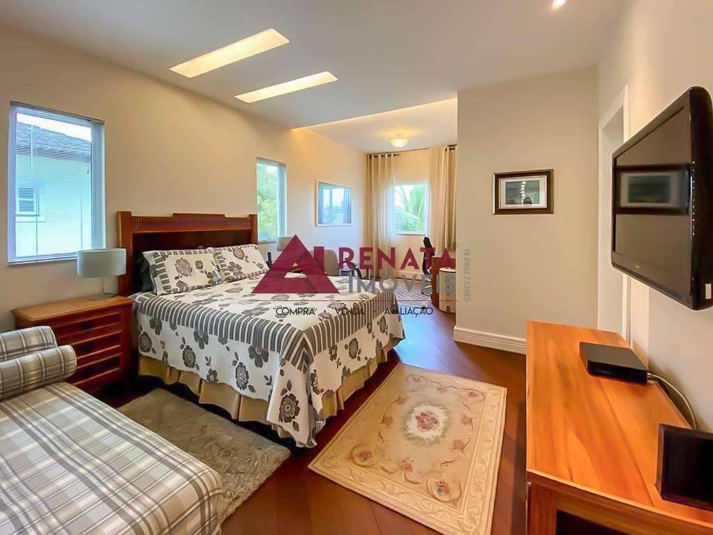 QUARTO 5 - SUÍTE 3 - MASTER