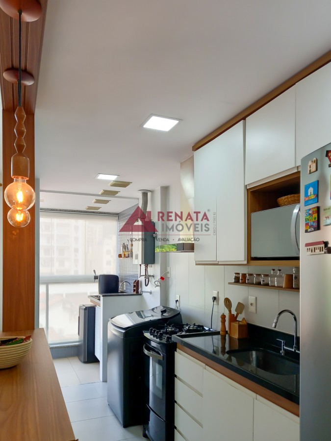 Cozinha e área de serviço