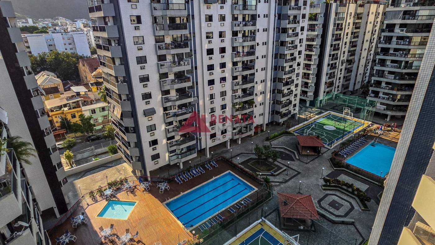 Vista Varanda Su�te