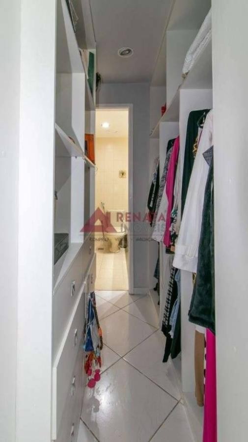 Quarto 3 - Su�te -Closet