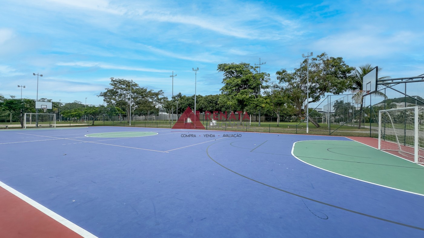 QUADRA POLIESPORTIVA