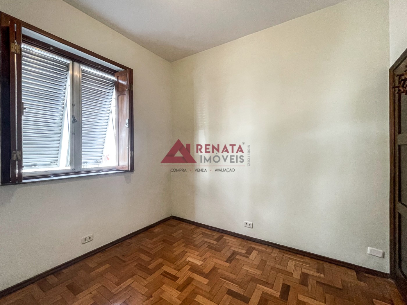 Quarto 01
