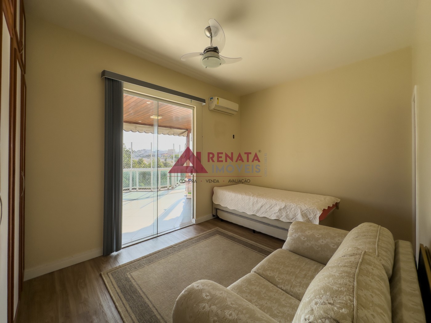 QUARTO 4 - SUÍTE 2